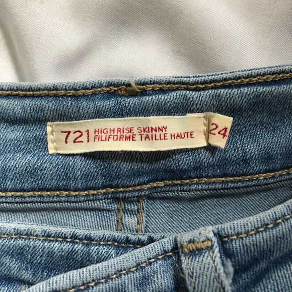 Levi’s 721 High Rise Skinny Jeans - Picture 7 of 8